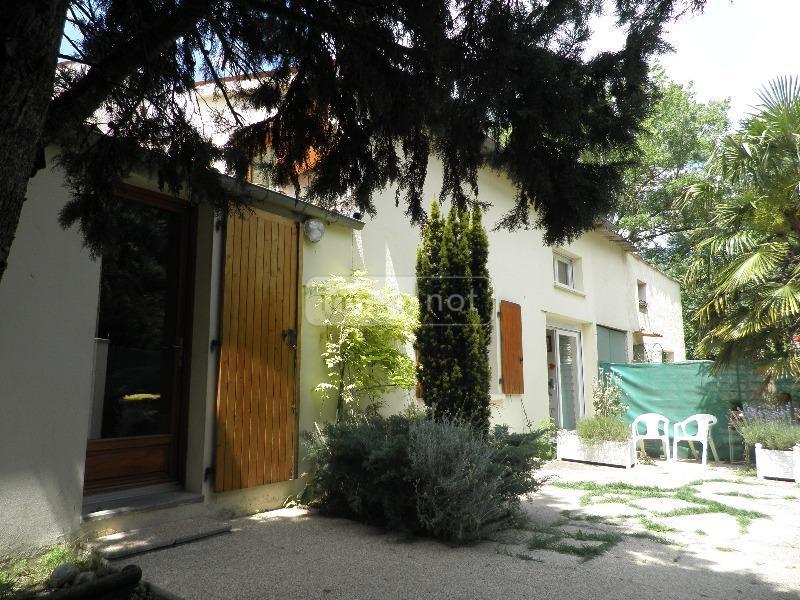 Maison en viager Meschers-sur-Gironde 17132 Charente-Maritime 55 m2 4 pièces 15000 euros Viager maison Meschers-sur-Gironde 17132 Charente-Maritime 55 m2 4 pièces 15000 euros