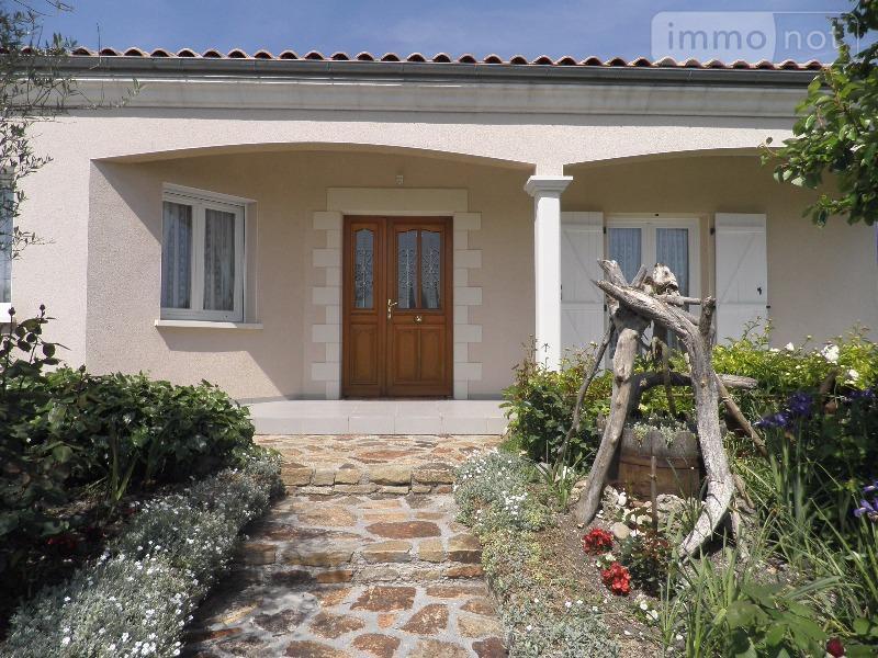 Achat maison Semussac 17120 Charente-Maritime 135 m2 6 pièces 392800 euros Maison a vendre Semussac 17120 Charente-Maritime 135 m2 6 pièces 392800 euros