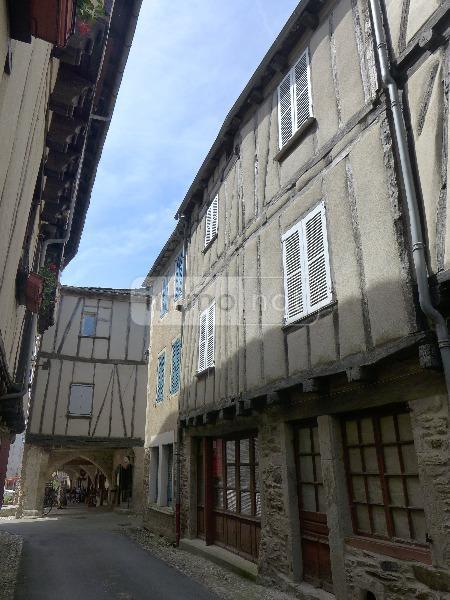 Achat maison Sauveterre-de-Rouergue 12800 Aveyron 130 m2 6 pièces 70000 euros Maison a vendre Sauveterre-de-Rouergue 12800 Aveyron 130 m2 6 pièces 70000 euros