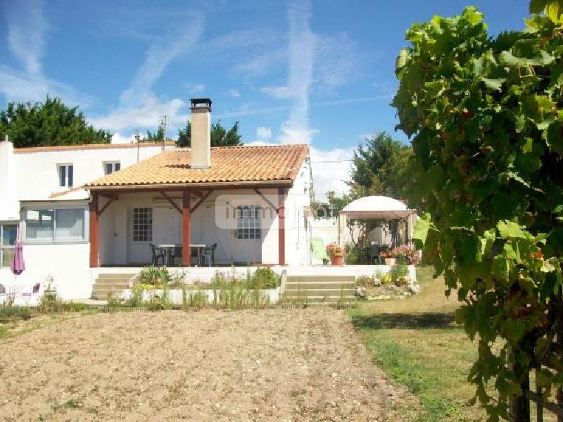 Achat maison Royan 17200 Charente-Maritime 165 m2 8 pièces 372172 euros Maison a vendre Royan 17200 Charente-Maritime 165 m2 8 pièces 372172 euros