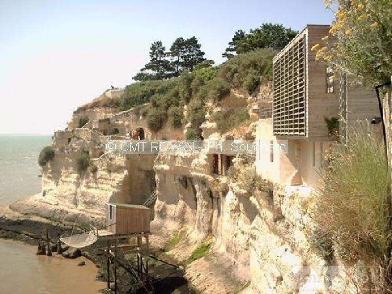 Achat terrain a batir Meschers-sur-Gironde 17132 Charente-Maritime 650 m2 176500 euros Terrain a batir a vendre Meschers-sur-Gironde 17132 Charente-Maritime 650 m2 176500 euros